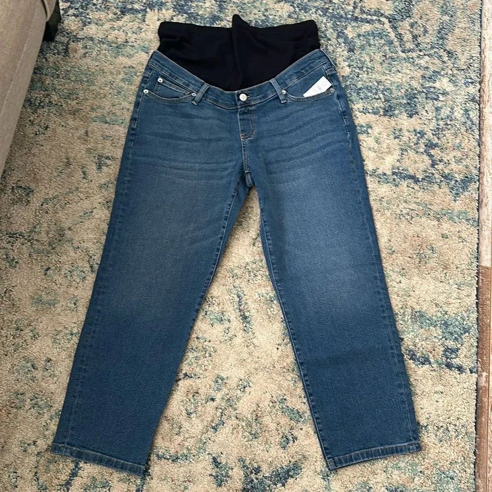 NWT GAP Women's Maternity Jeans
